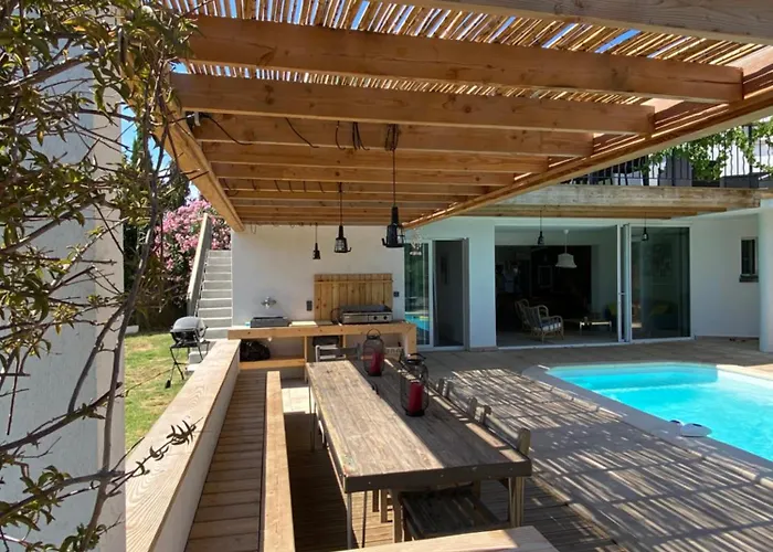 Villa Bord De Avec Piscine 200 Metres Zonza