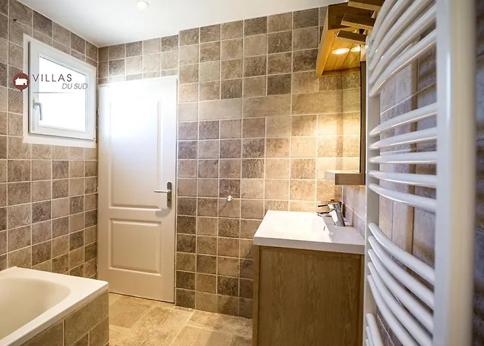 Villa Bord De Avec Piscine 200 Metres Zonza